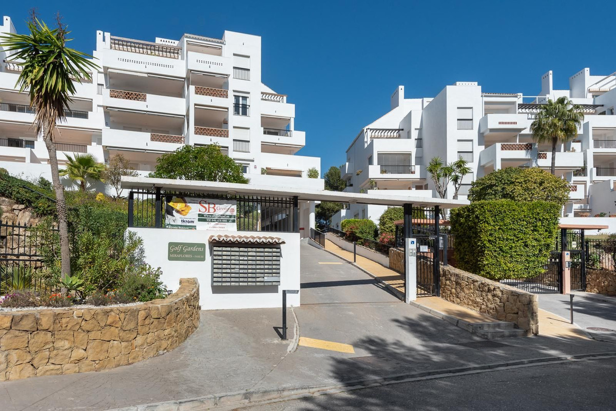 Apartamentos de 2 dormitorios en venta en Riviera del Sol – R5121889