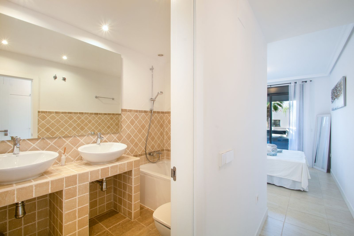 2 bedroom Apartments for sale in Selwo – R5128990