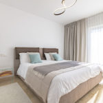 Apartamentos de 3 dormitorios en venta en Milla de Oro – R4188568