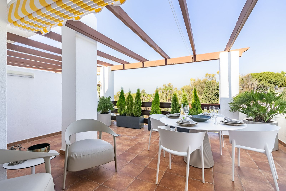 Apartamentos de 3 dormitorios en venta en Milla de Oro – R4188568