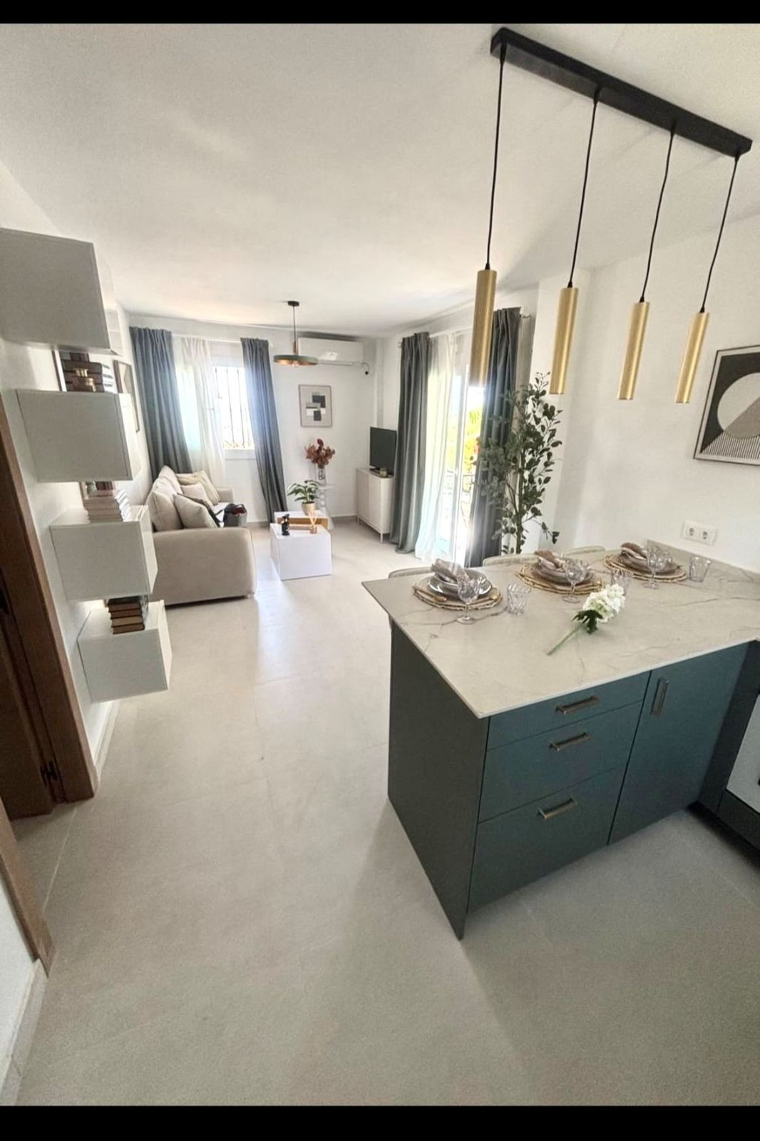Aticos de 1 dormitorio en venta en Riviera del Sol – R5131705