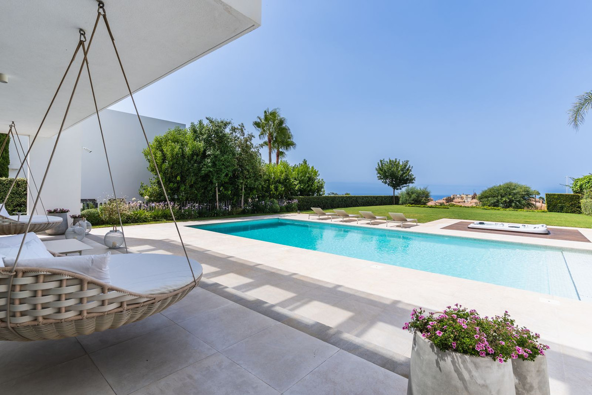 Villas de 5 dormitorios en venta en Santa Clara – R5131675