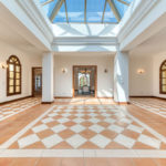 Villas de 6 dormitorios en venta en La Zagaleta – R5126929