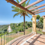 Villas de 6 dormitorios en venta en La Zagaleta – R5126929