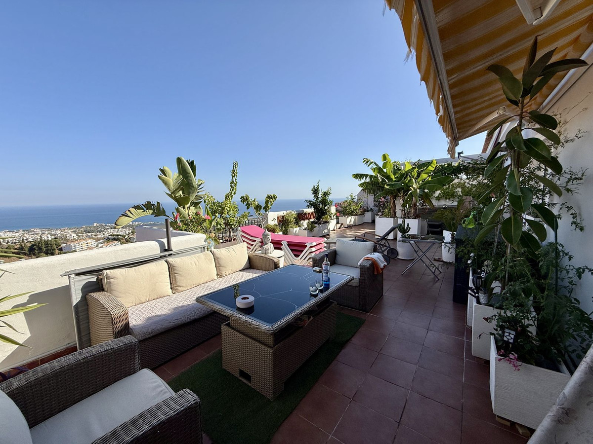 3 bedroom Penthouses for sale in Calahonda – R5129686