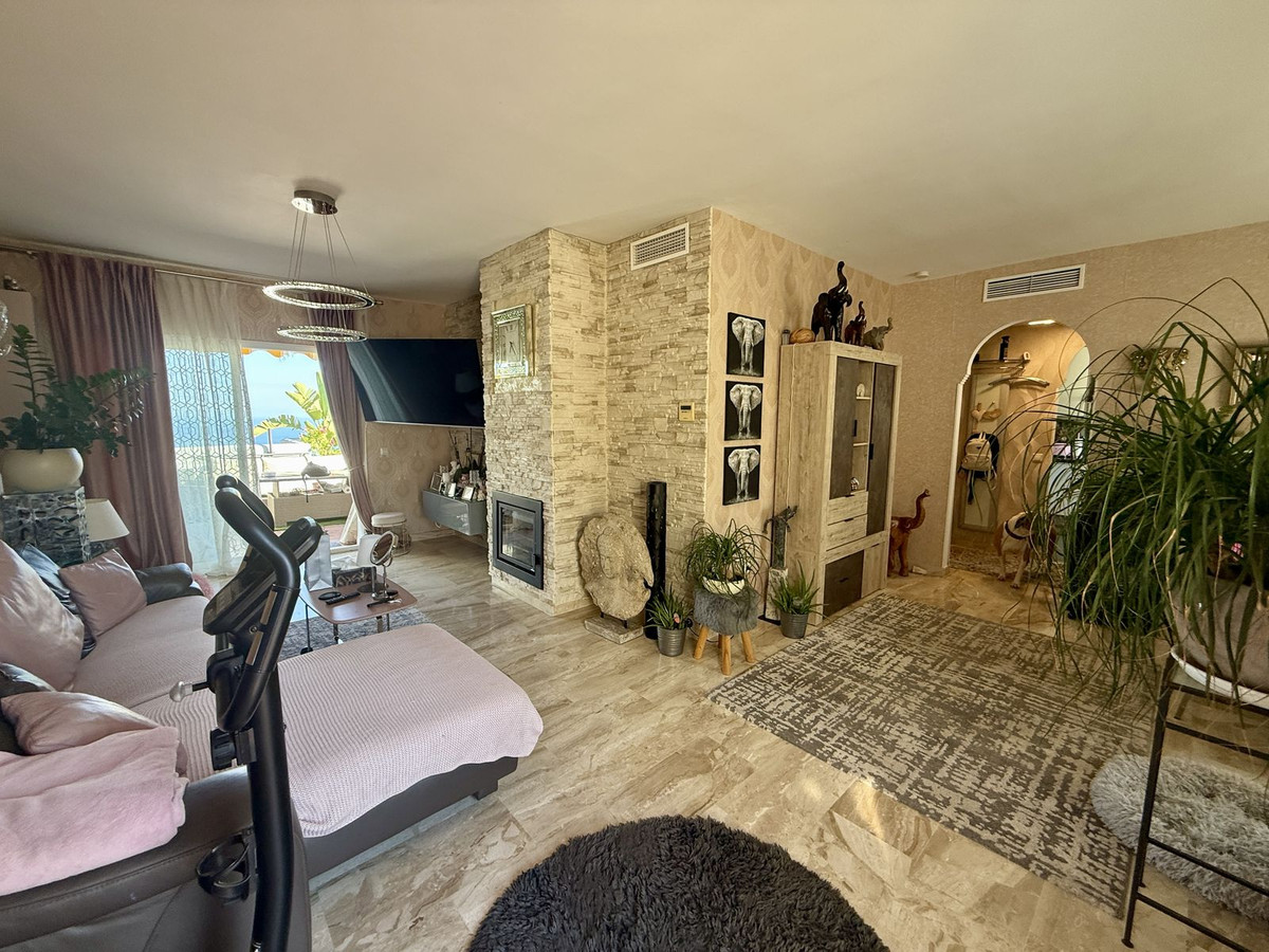 3 bedroom Penthouses for sale in Calahonda – R5129686