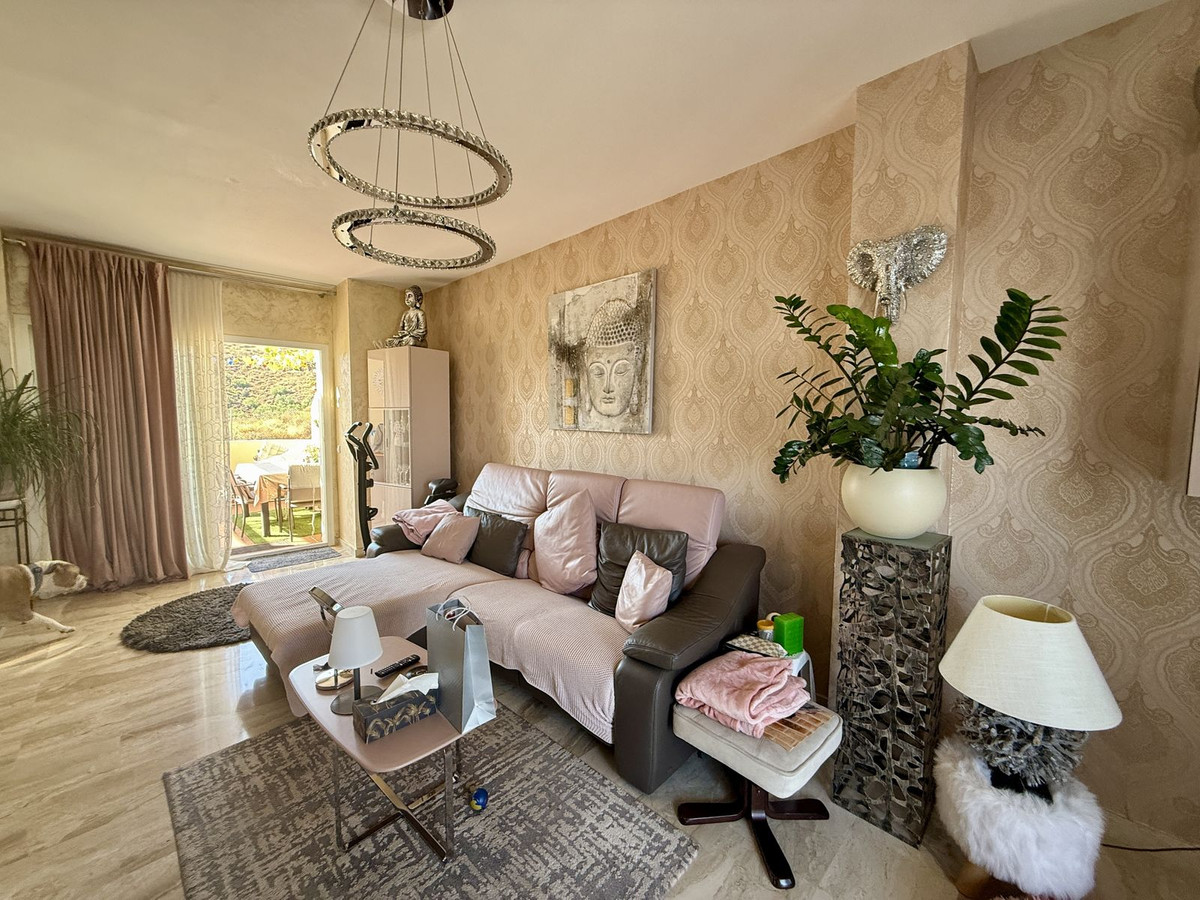 3 bedroom Penthouses for sale in Calahonda – R5129686