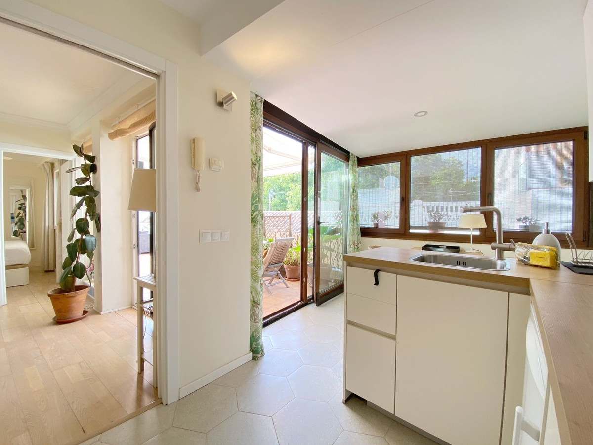 1 bedroom Penthouses for sale in Marbella – R5137609