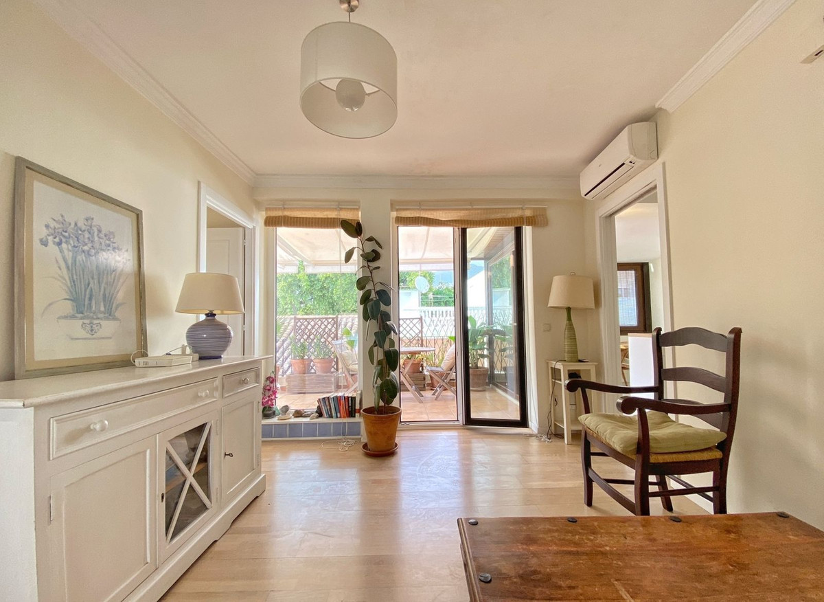 1 bedroom Penthouses for sale in Marbella – R5137609