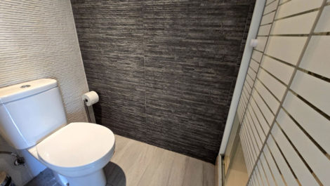 Apartamentos de 2 dormitorios en venta en Calahonda – R5121916
