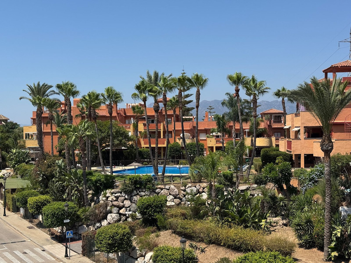 2 bedroom Penthouses for sale in Reserva de Marbella – R5135902