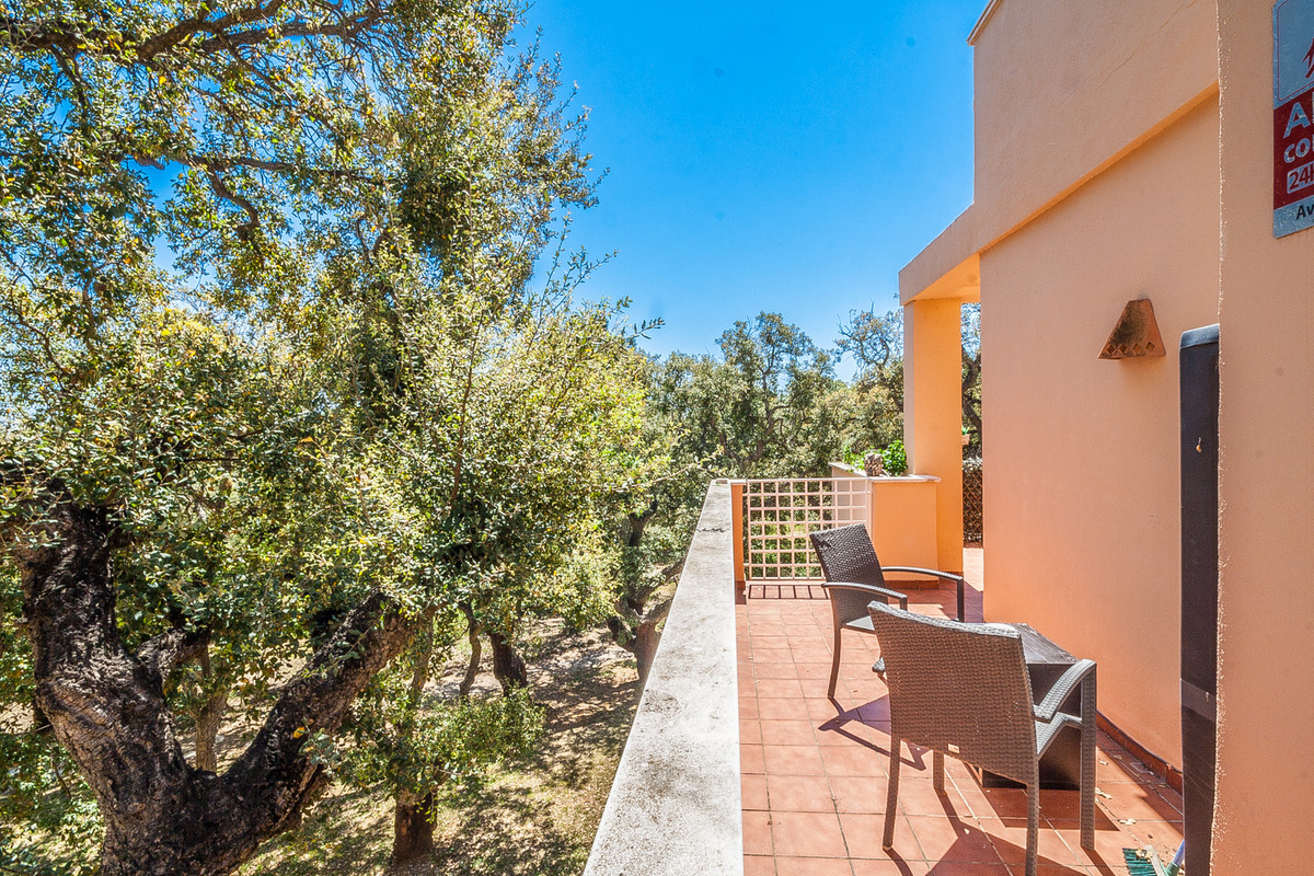 3 bedroom Apartments for sale in Elviria – R5125981