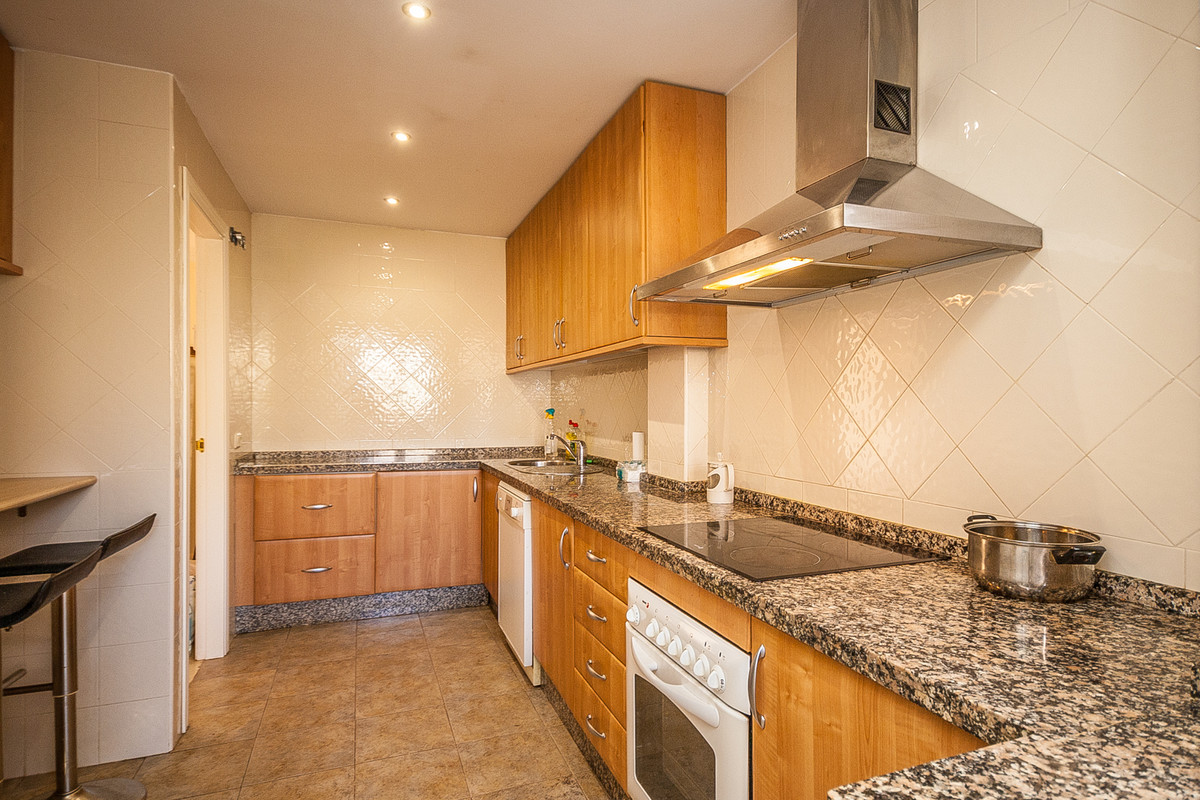 3 bedroom Apartments for sale in Elviria – R5125981