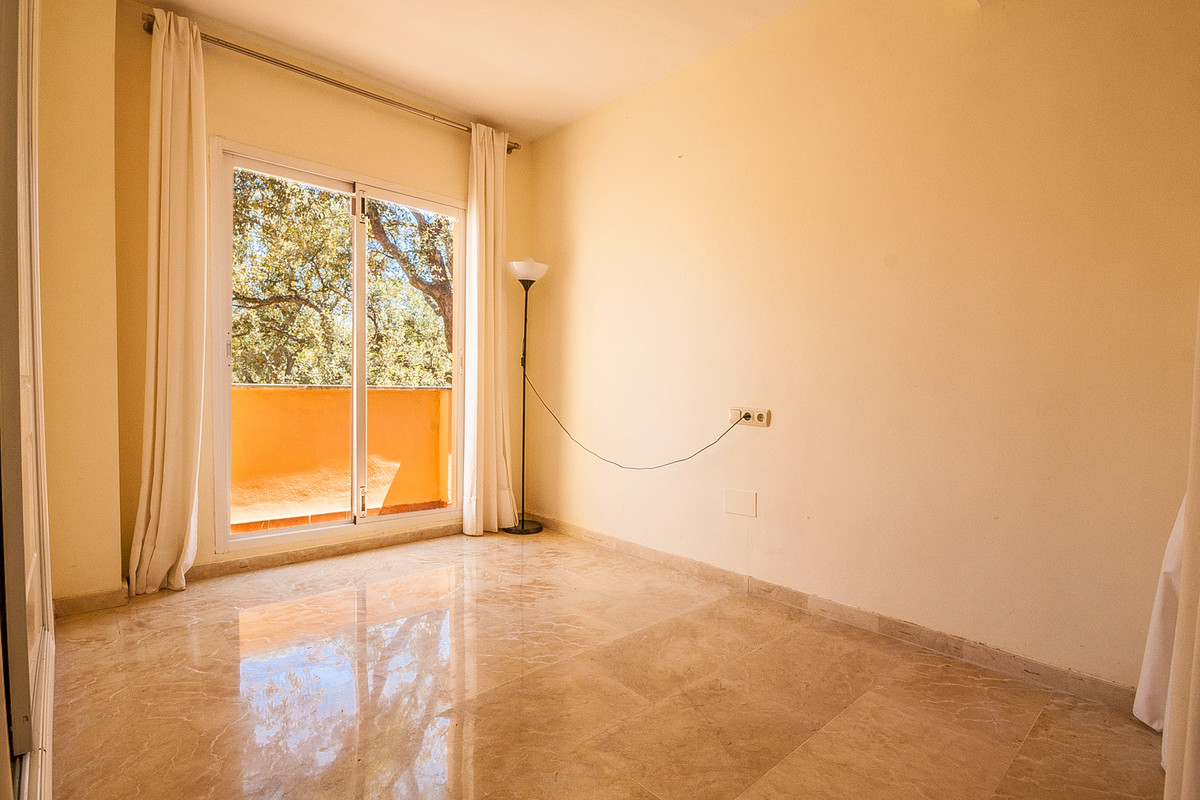3 bedroom Apartments for sale in Elviria – R5125981