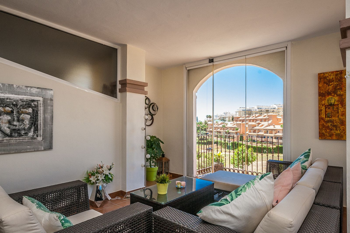 Apartamentos de 3 dormitorios en venta en La Cala de Mijas – R5014435
