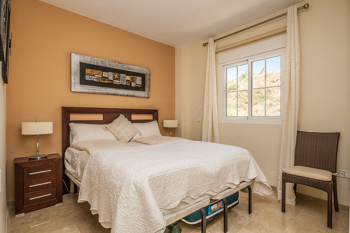 Apartamentos de 3 dormitorios en venta en La Cala de Mijas – R5014435