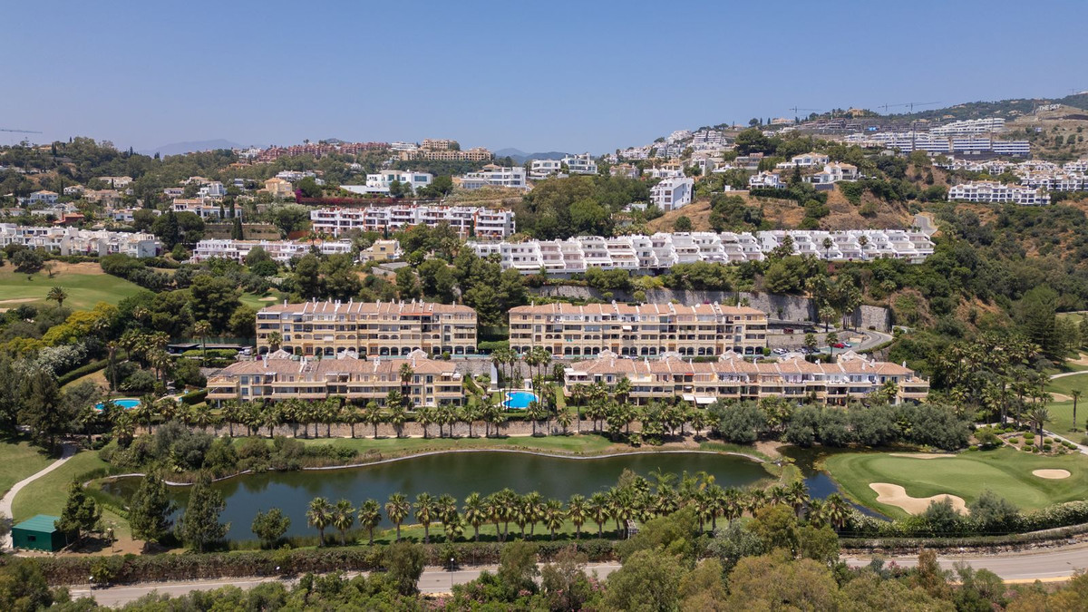 Apartamentos de 2 dormitorios en venta en La Quinta – R5072443