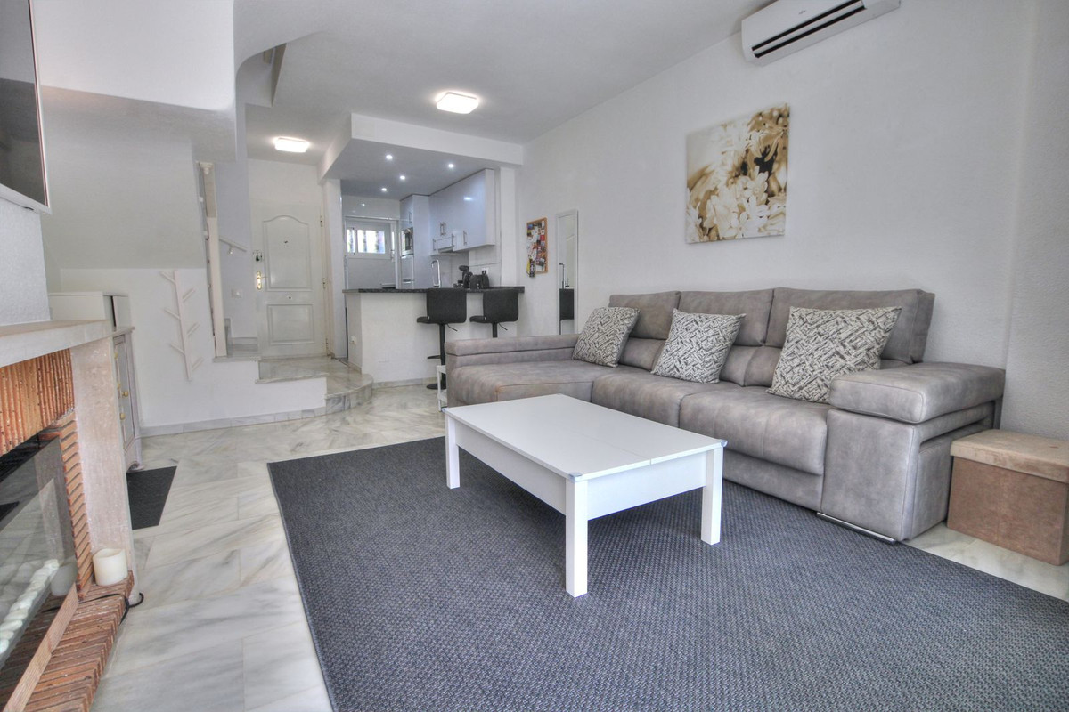 Apartamentos de 2 dormitorios en venta en Riviera del Sol – R5140048