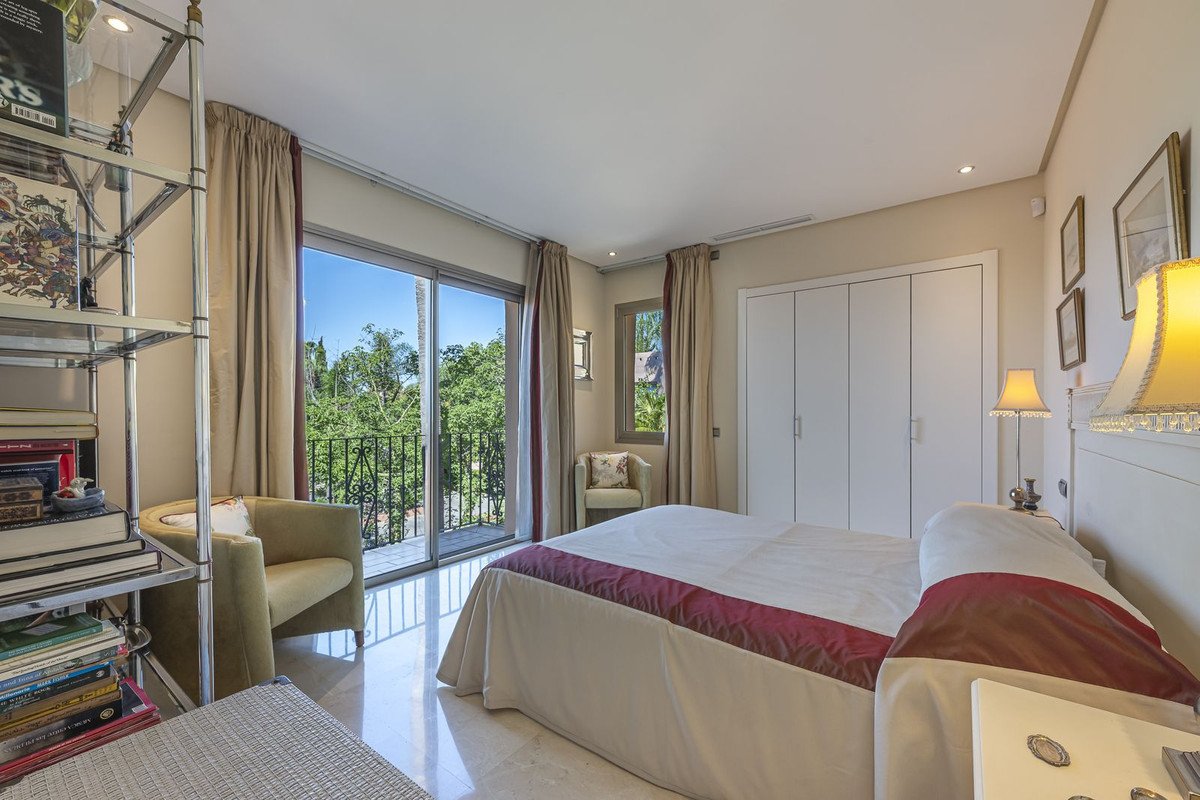 3 bedroom Penthouses for sale in Milla de Oro – R5131510