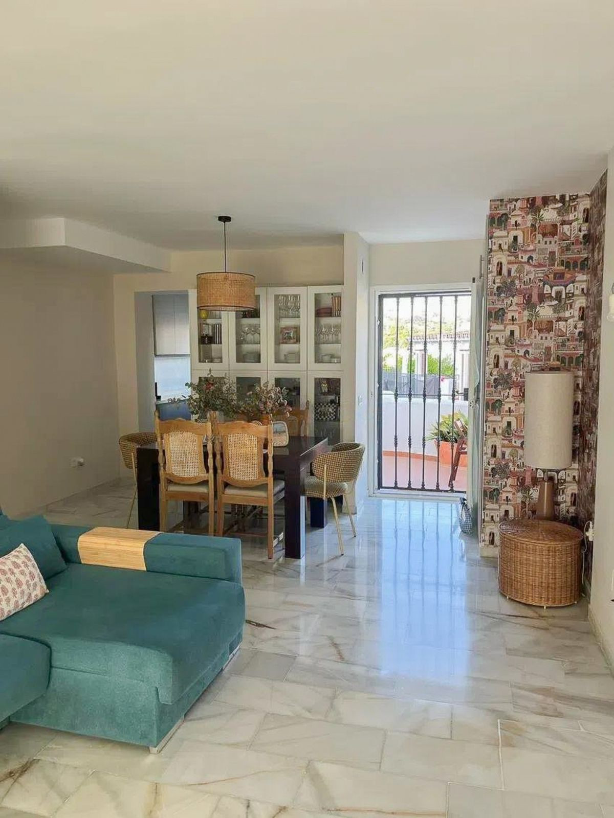 Adosados de 2 dormitorios en venta en Reserva de Marbella – R5126557
