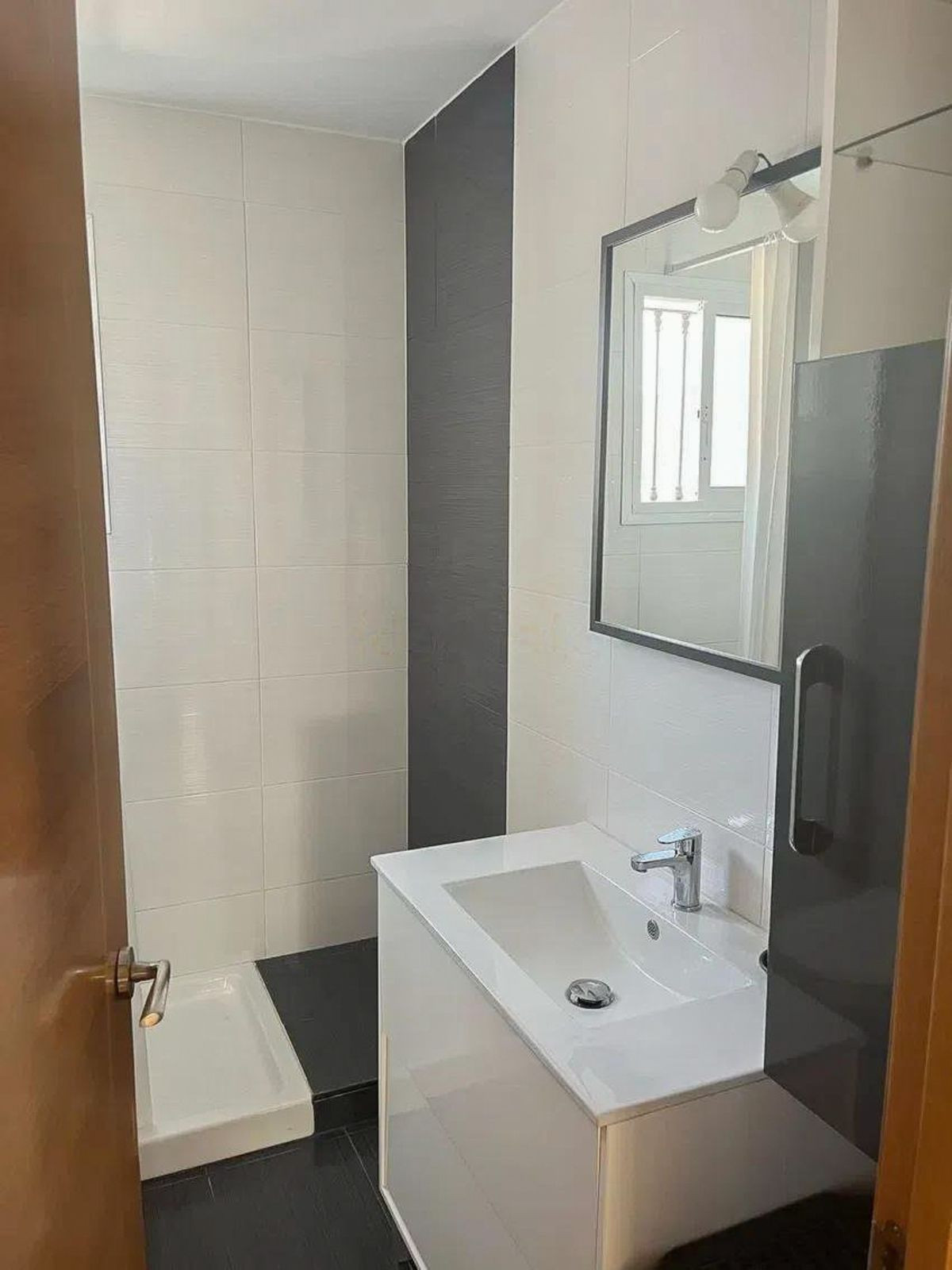Adosados de 2 dormitorios en venta en Reserva de Marbella – R5126557