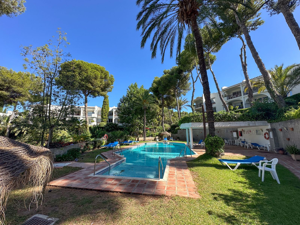 2 bedroom Apartments for sale in Miraflores – R5109358