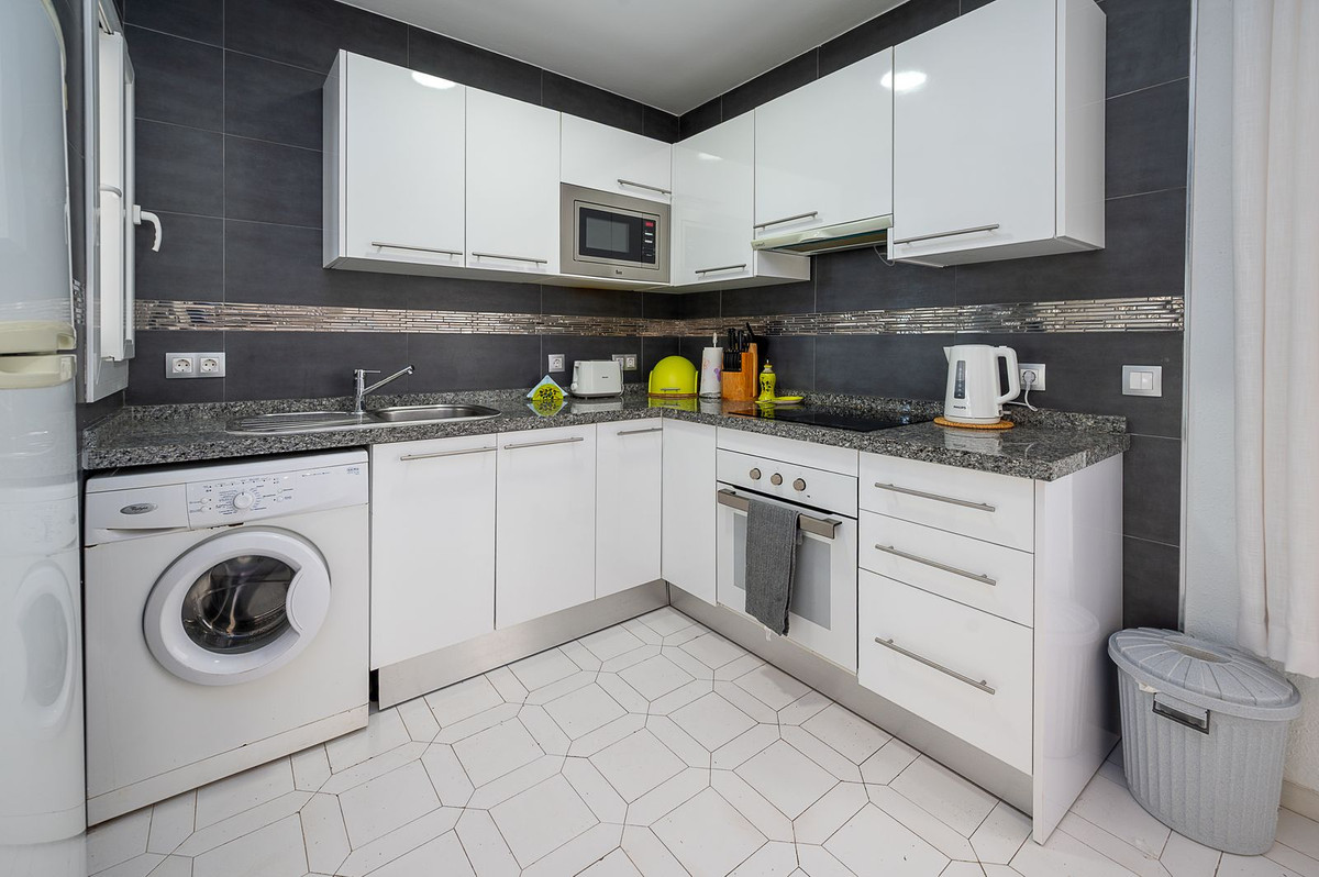 2 bedroom Apartments for sale in Miraflores – R5109358