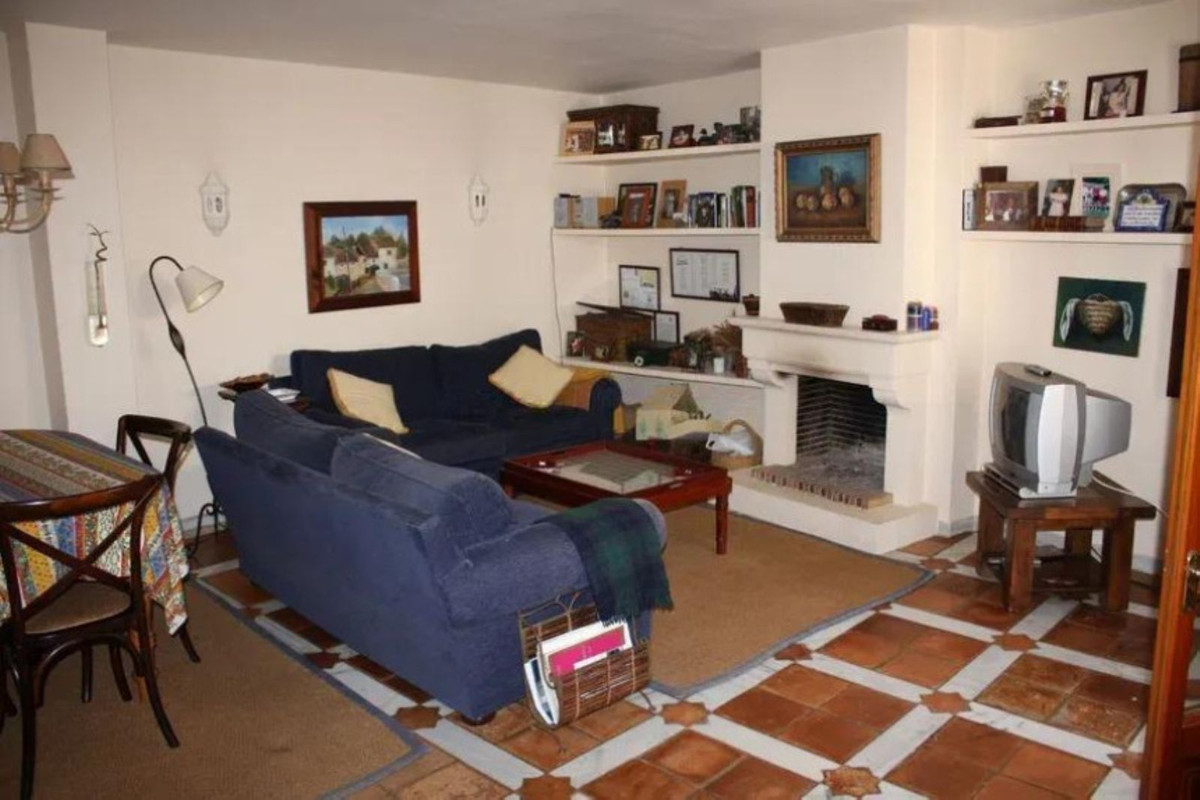 Adosados de 3 dormitorios en venta en Guadalmina Baja – R5126440