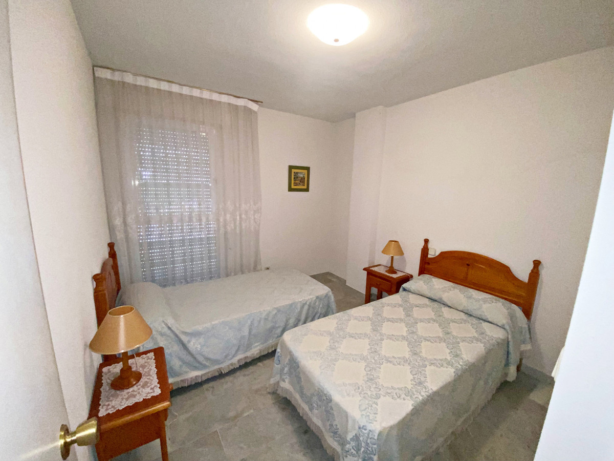 4 bedroom Apartments for sale in Marbella – R5139961