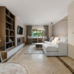 Apartamentos de 3 dormitorios en venta en Milla de Oro – R5126305