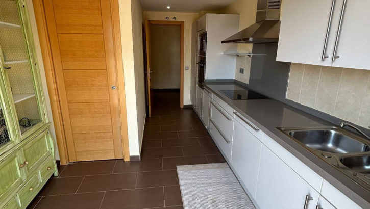 Apartamentos de 2 dormitorios en venta en Selwo – R5130625 en 