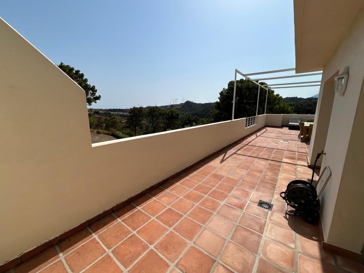 Apartamentos de 2 dormitorios en venta en Selwo – R5130625