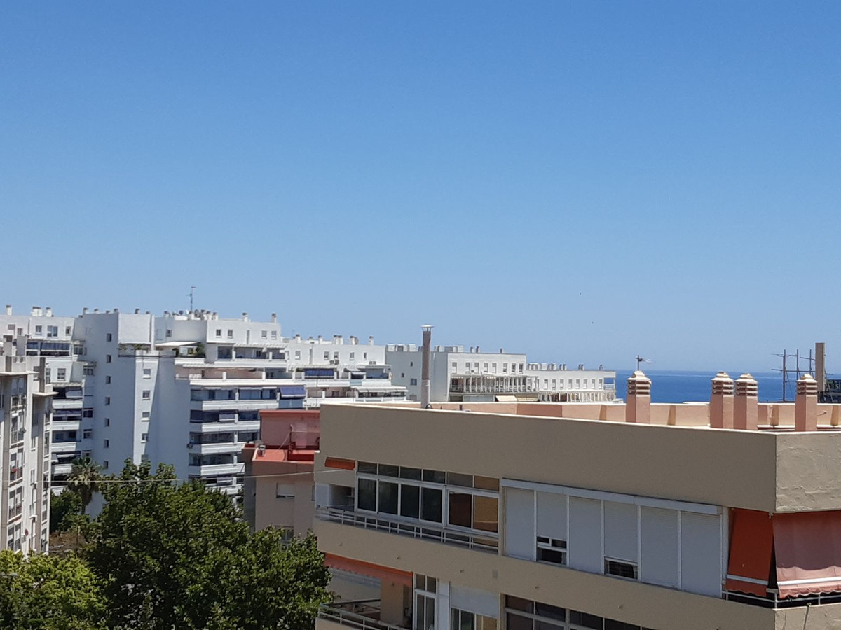 Aticos de 2 dormitorios en venta en Marbella – R5143774