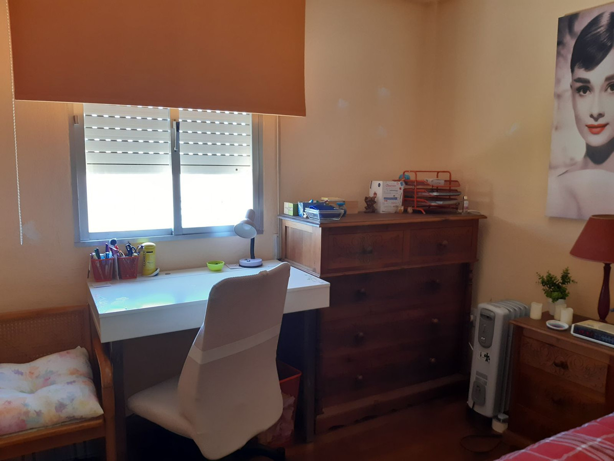 Aticos de 2 dormitorios en venta en Marbella – R5143774