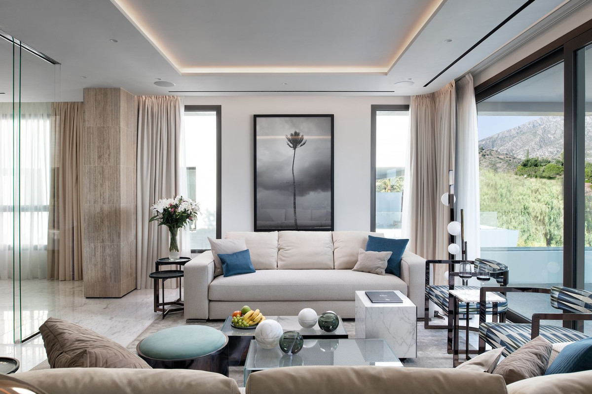 5 bedroom Apartments for sale in Milla de Oro – R5124055