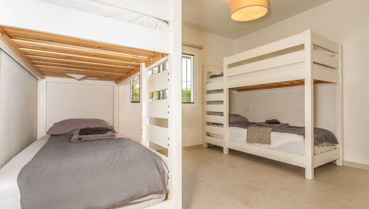 5 bedroom Villas for sale in Elviria – R5140984 in 