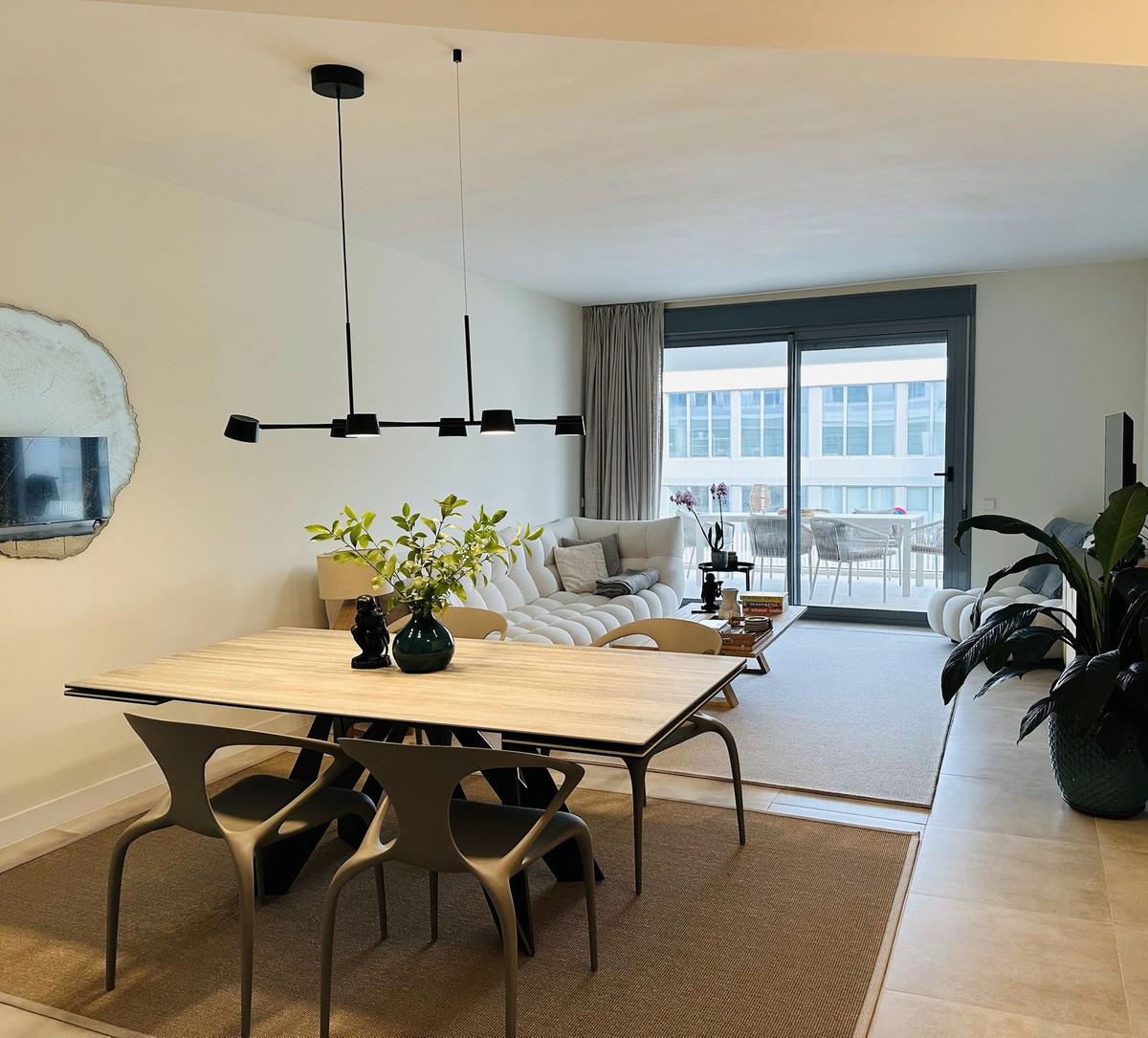 3 bedroom Apartments for sale in Nueva Milla de Oro – R5129878