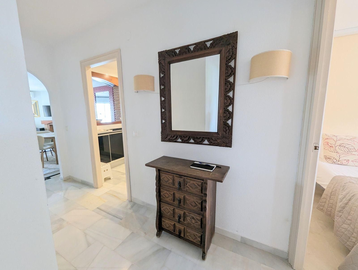 Aticos de 3 dormitorios en venta en Calahonda – R5132308