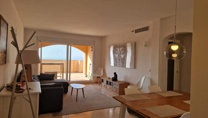 Apartamentos de 2 dormitorios en venta en Calahonda – R5143450 en 