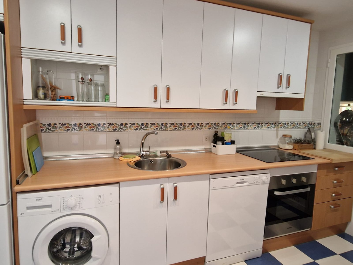 Apartamentos de 2 dormitorios en venta en Calahonda – R5143450