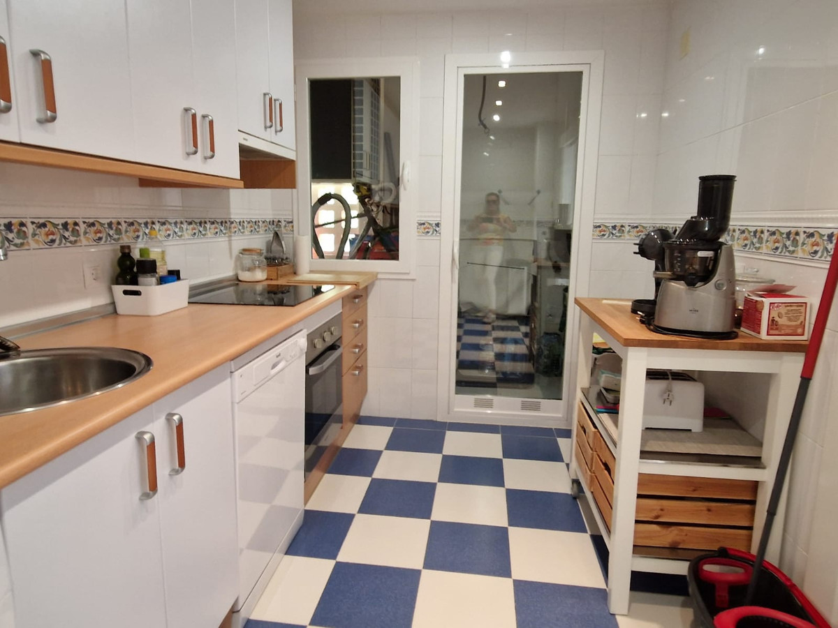 Apartamentos de 2 dormitorios en venta en Calahonda – R5143450