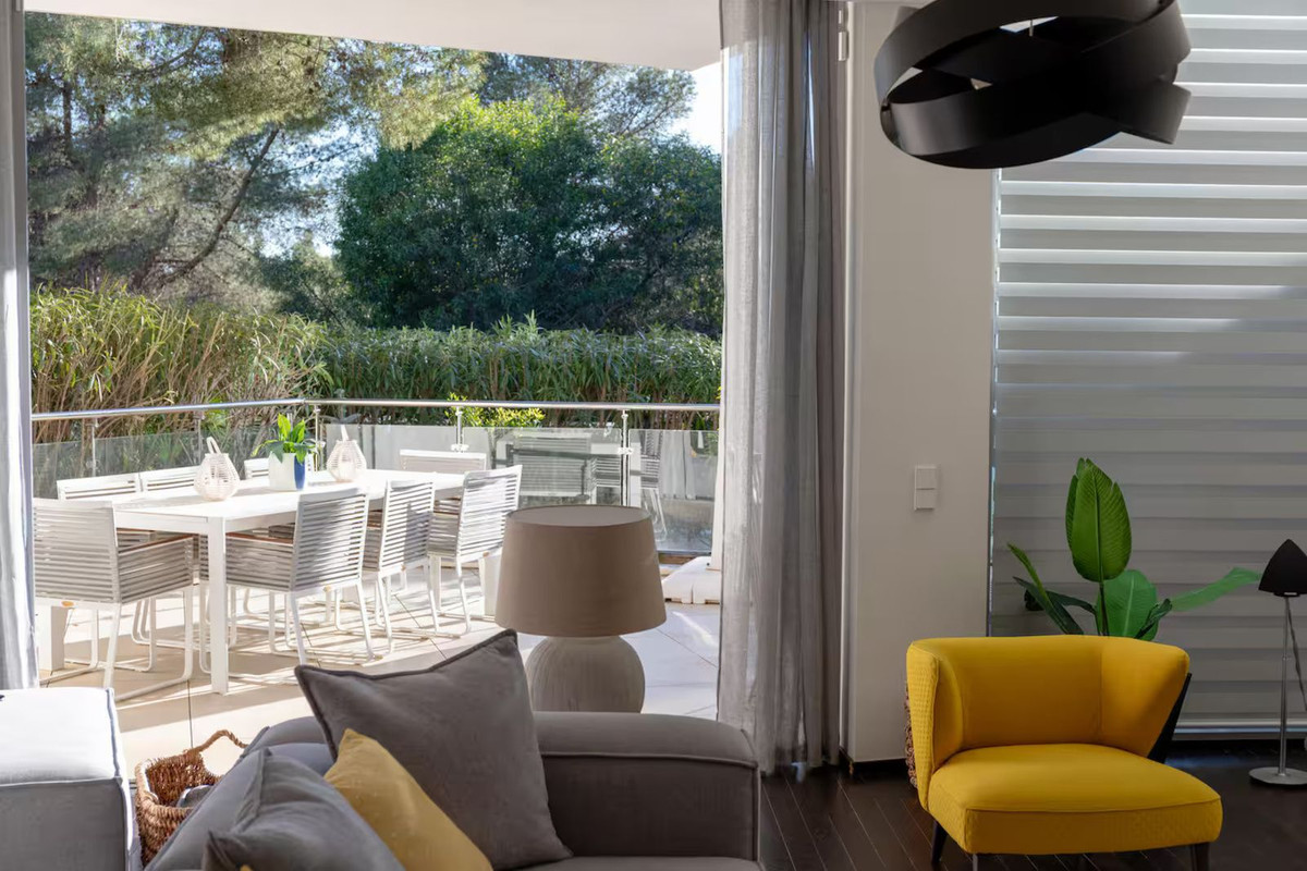 2 bedroom Townhouses for sale in Sierra Blanca – R5021437