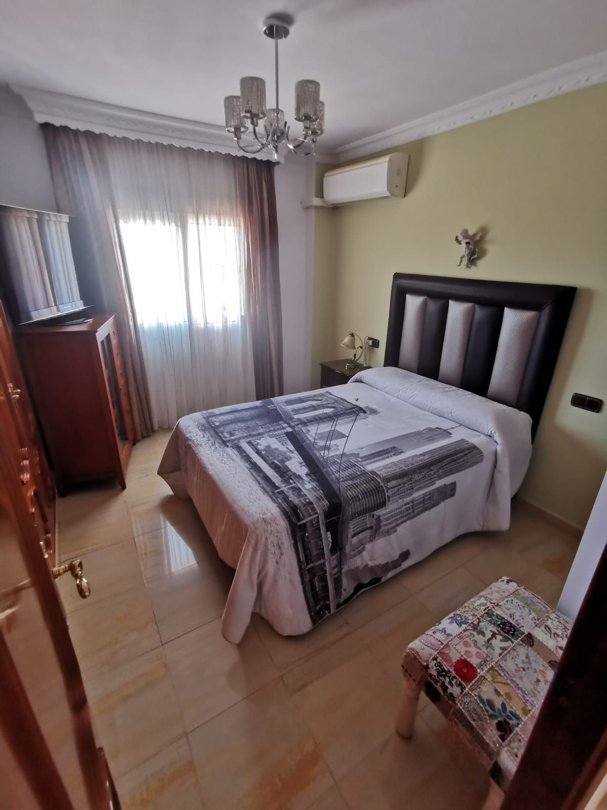 6 bedroom Villas for sale in La Cala de Mijas – R5128684