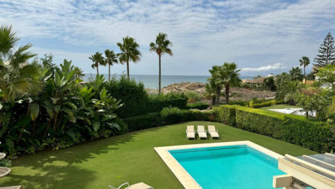 5 bedroom Villas for sale in Marbella – R5123887