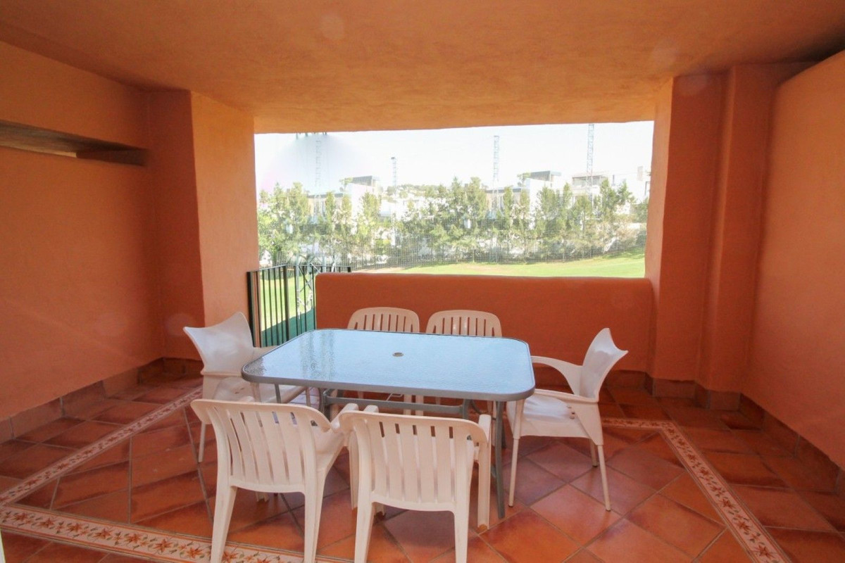 4 bedroom Townhouses for sale in Cabopino – R5131891