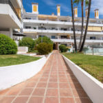 3 bedroom Apartments for sale in Riviera del Sol – R5126425