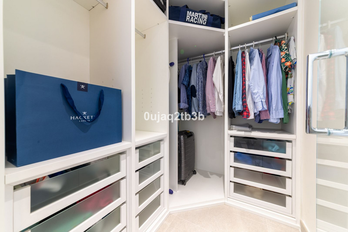 Aticos de 3 dormitorios en venta en Marbella – R5133544