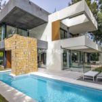 5 bedroom Villas for sale in Milla de Oro – R4681408