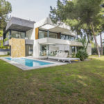 5 bedroom Villas for sale in Milla de Oro – R4681408