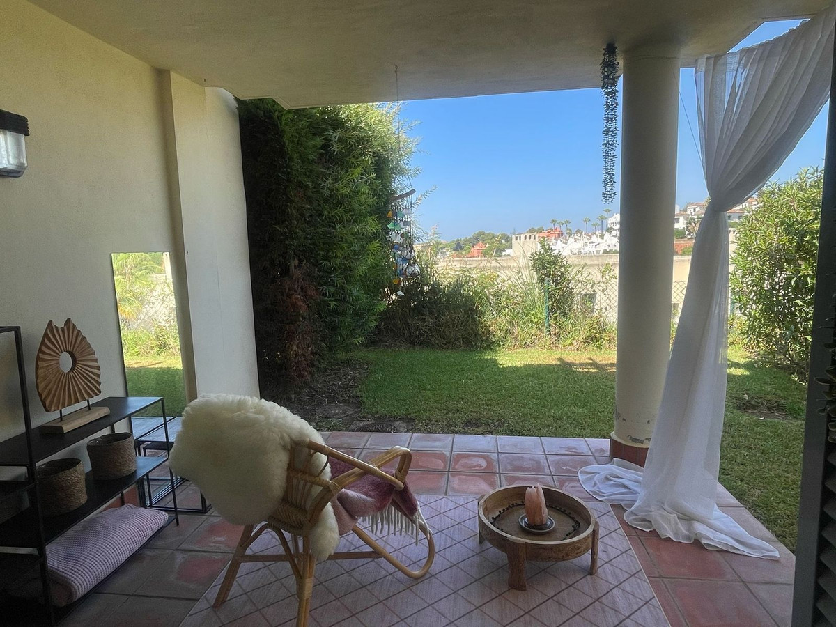 Adosados de 3 dormitorios en venta en Cabopino – R5125000